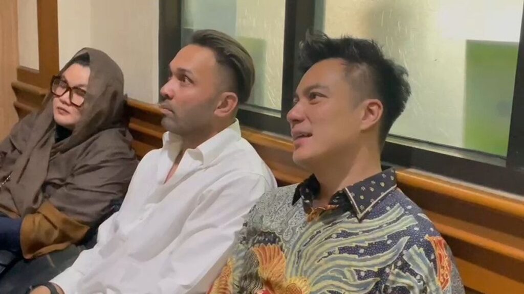 Sidang Cerai Baim Wong